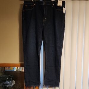 GAP WOMEN'S Vintage Slim Jeans NWT Size 35/20R
